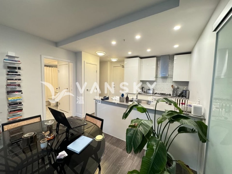 250701154301_1283 howe 2.jpg